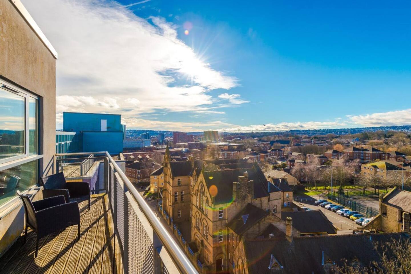 High-Spec Penthouse Central Free Parking Space Sheffield Esterno foto